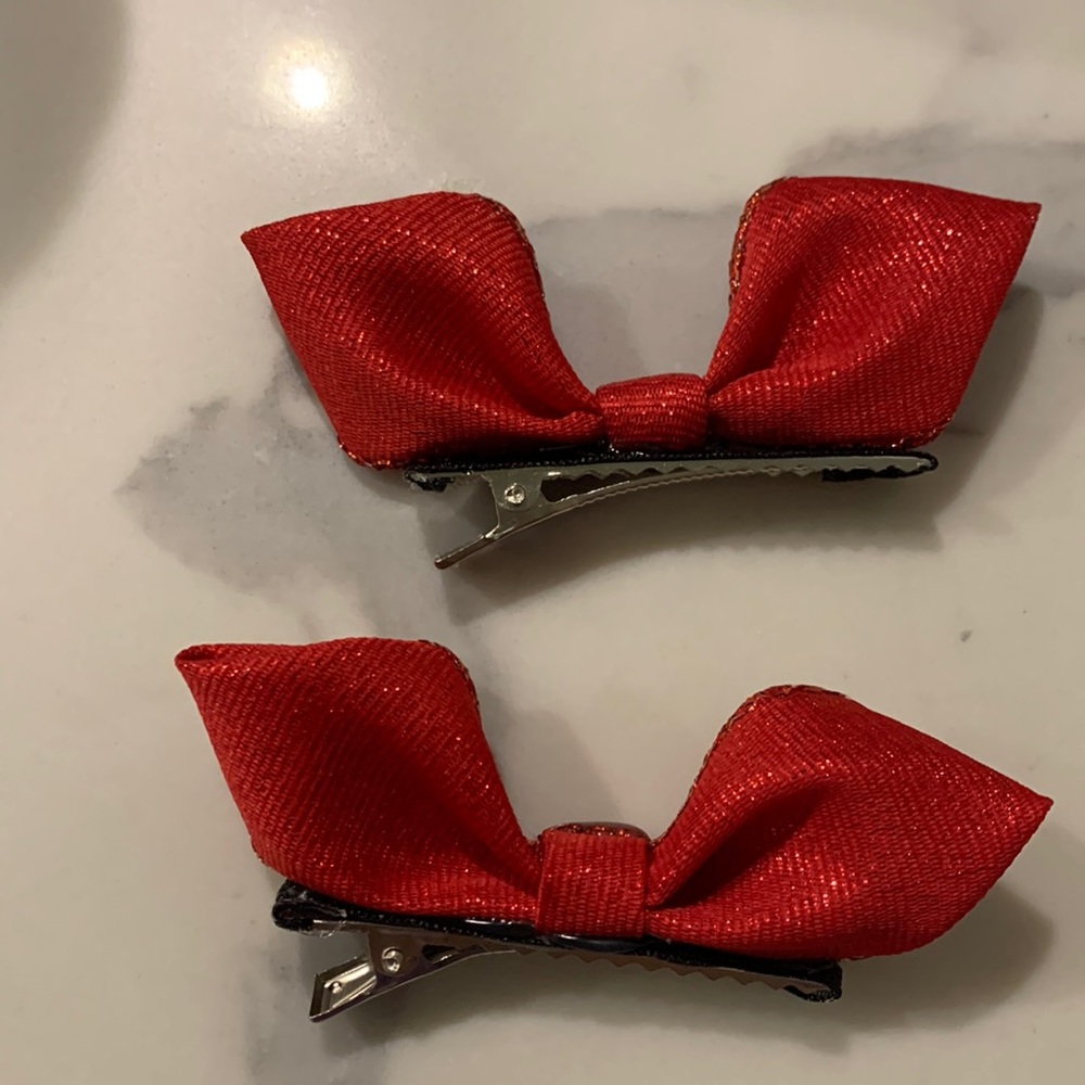 Hand Made Bow Clip